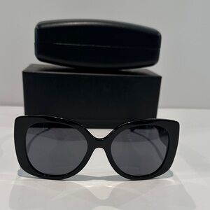 New in Case Versace Black Frame & Lense Sunglasses with Medusa on the handles.
